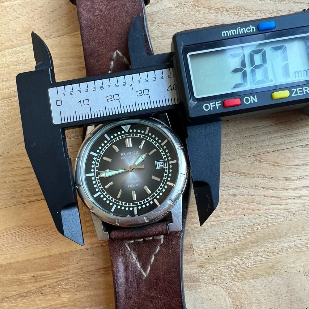 Fossil Blue mens black dial brown leather watch NEW BATTERY